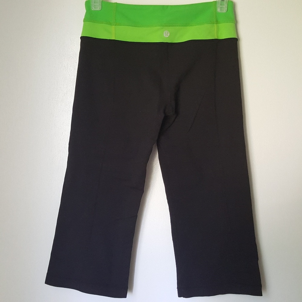 Lululemon Capri Pants